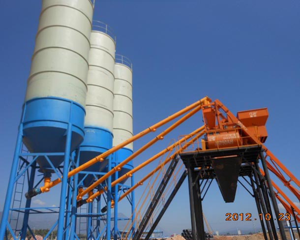 水泥罐、螺旋機(jī)、攪拌機(jī)
